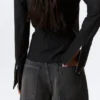 Long-Sleeved Fitted Zip Shirt – Black