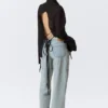 Long-Sleeved Open Back Tie Shirt – Black