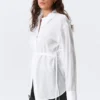 Long-Sleeved Open Back Tie Shirt – White