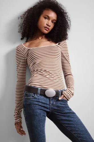 Long-Sleeved Slim Fit Scoop Neck Top – Light Pink/Brown Stripe