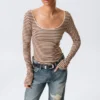 Long-Sleeved Slim Fit Scoop Neck Top – Light Pink/Brown Stripe