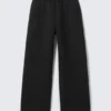 Loose Fit Scuba Sweatpants – Black