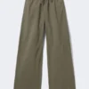 Loose Fit Washed Ripstop Trousers – Khaki Green