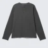 Loose Long-Sleeved Henley T-Shirt – Dark Grey