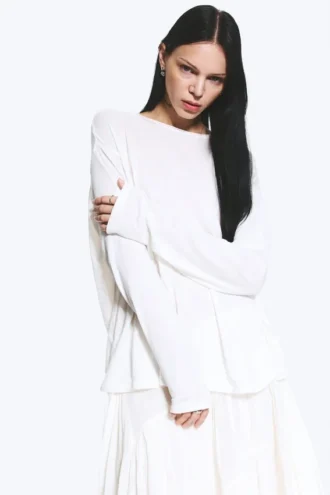Loose Long-Sleeved T-Shirt – White