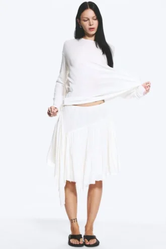 Loose Long-Sleeved T-Shirt – White