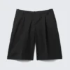 Loose Low Rise Three-Quarter Length Suiting Shorts – Black
