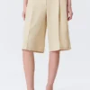 Loose Low Rise Three-Quarter Length Suiting Shorts – Light Beige