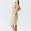 Loose Low Rise Three-Quarter Length Suiting Shorts – Light Beige