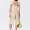 Loose Low Rise Three-Quarter Length Suiting Shorts – Light Beige