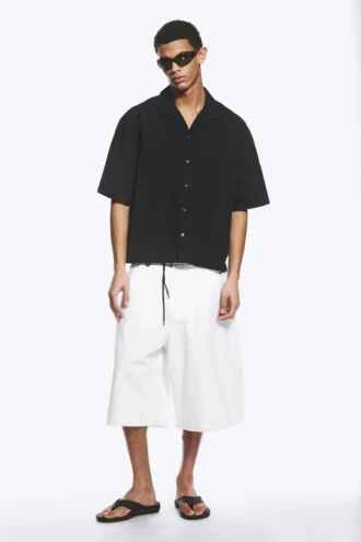 Loose Short-Sleeved Resort Shirt – Black