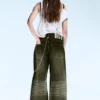 Looser Regular Waist Loose Straight Jeans – Deep Green – Khaki Green | Cheap Monday Gb