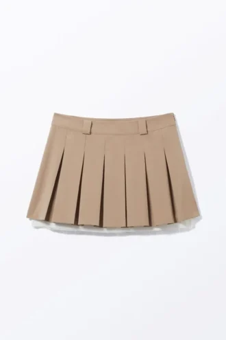 Low Pleated Mini Skirt – Dusty Beige