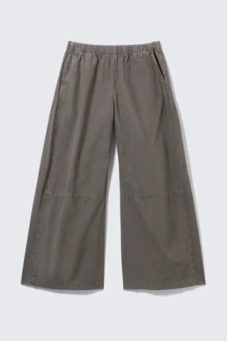 Low Rise Baggy Pull-On Trousers – Grey