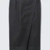 Low Rise Denim Midi Skirt – Raw Indigo – Dark Blue