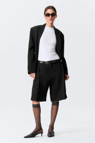 Low Rise Linen-Blend Suiting Shorts – Black