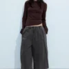 Low Rise Loose Cropped Trousers – Dark Grey