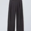 Low Rise Loose Pleated Suiting Trousers – Dark Grey Melange