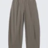 Low Rise Loose Pull-On Trousers – Grey