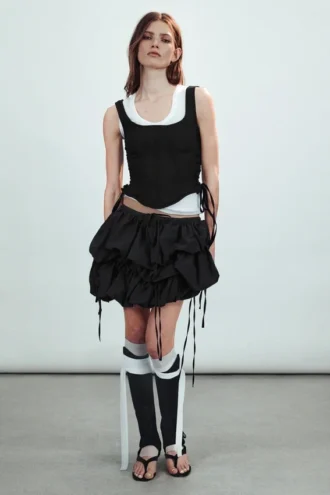 Low Rise Mini Cloud Skirt – Off-Black