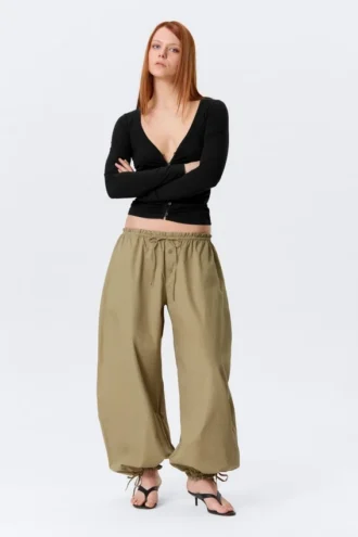 Low Rise Ruched Drawstring Trousers – Light Khaki Green