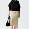 Low Rise Satin Midi Skirt – Light Dusty Beige