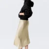 Low Rise Satin Midi Skirt – Light Dusty Beige