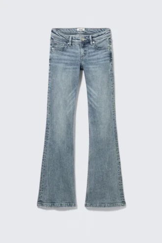 Low Rise Slim Flared Leg Jeans – Fresh Blue – Medium Blue