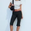 Low Rise Tailored Capri Trousers – Black