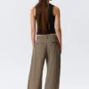 Low Rise Wide Leg Crinkled Trousers – Beige