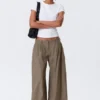 Low Rise Wide Leg Pleated Trousers – Dusty Mole