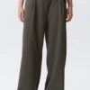 Low Waist Wide Suiting Trousers – Dark Grey