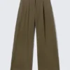 Low Waist Wide Suiting Trousers – Dark Khaki Green