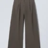 Low Waist Wide Suiting Trousers – Dark Mole