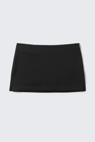 Low Waisted Mini Suiting Skirt – Black