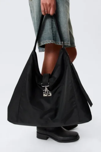 Medium Slouched Clasp Shoulder Bag – Black