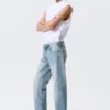 Meteor Low Rise Relaxed Straight Jeans – Kimberley Blue – Medium Blue