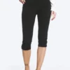 Mid-Rise Capri Trousers – Black