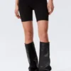Mid Rise Fitted Biker Shorts – Black