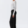 Mid Rise Flared Suiting Trousers – Black