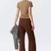 Mid Rise Flared Zip-Up Trousers – Brown
