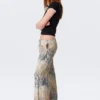 Mid Rise Loose Flounce Trousers – Beige – Snakeskin Pattern