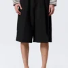 Mid Rise Loose Suiting Shorts – Black