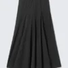 Mid Rise Panelled Maxi Skirt – Black