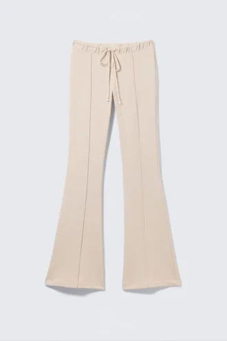 Mid Rise Pintuck Flared Sweatpants – Light Beige