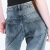 Missy Low Rise Loose Straight Jeans – Blue Horses – Medium Blue