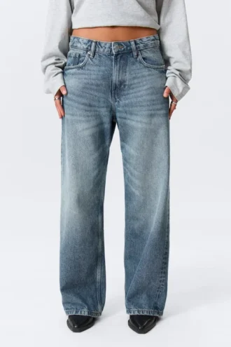 Missy Low Rise Loose Straight Jeans – Mountain Blue – Medium Blue