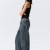 Missy Low Rise Loose Straight Jeans – Pandora Blue – Dark Blue