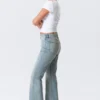 Moon Mid Rise Regular Bootcut Jeans – Seventeen Blue – Medium Blue
