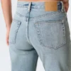 Moon Mid Rise Regular Bootcut Jeans – Seventeen Blue – Medium Blue